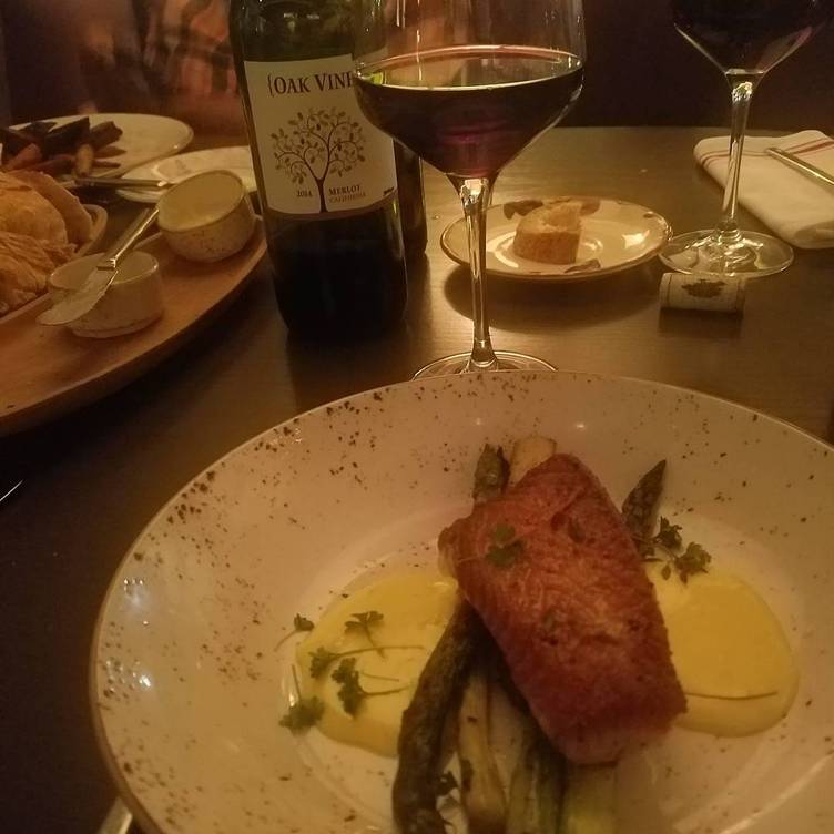 Photo credit: opentable