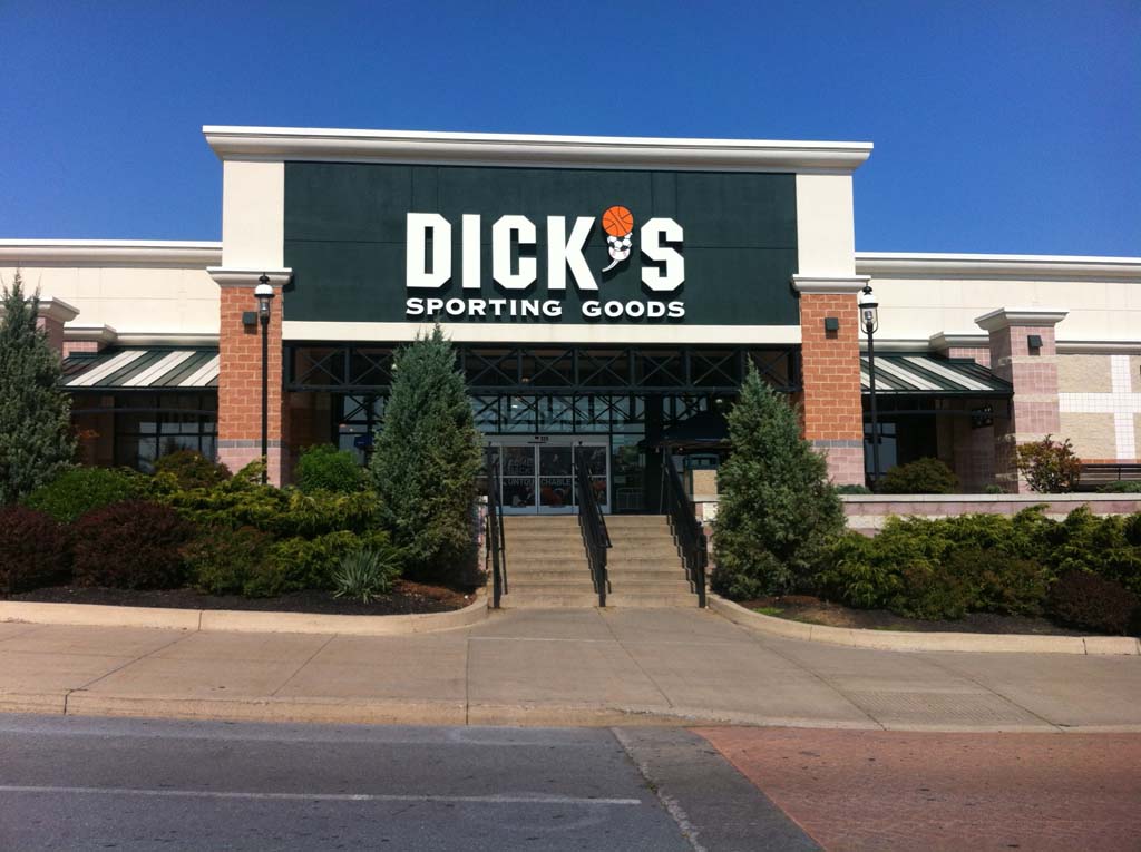 DICK'S Sporting Goods