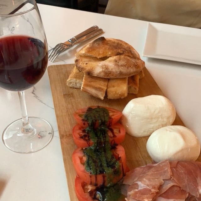 Photo credit: opentable