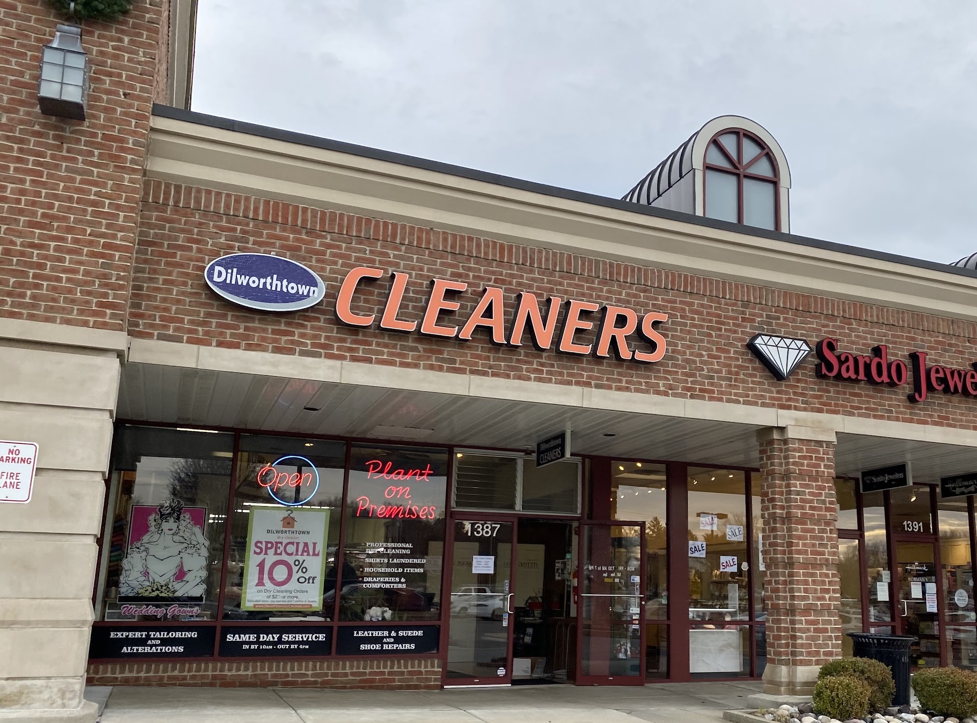 Dilworthtown Dry Cleaners