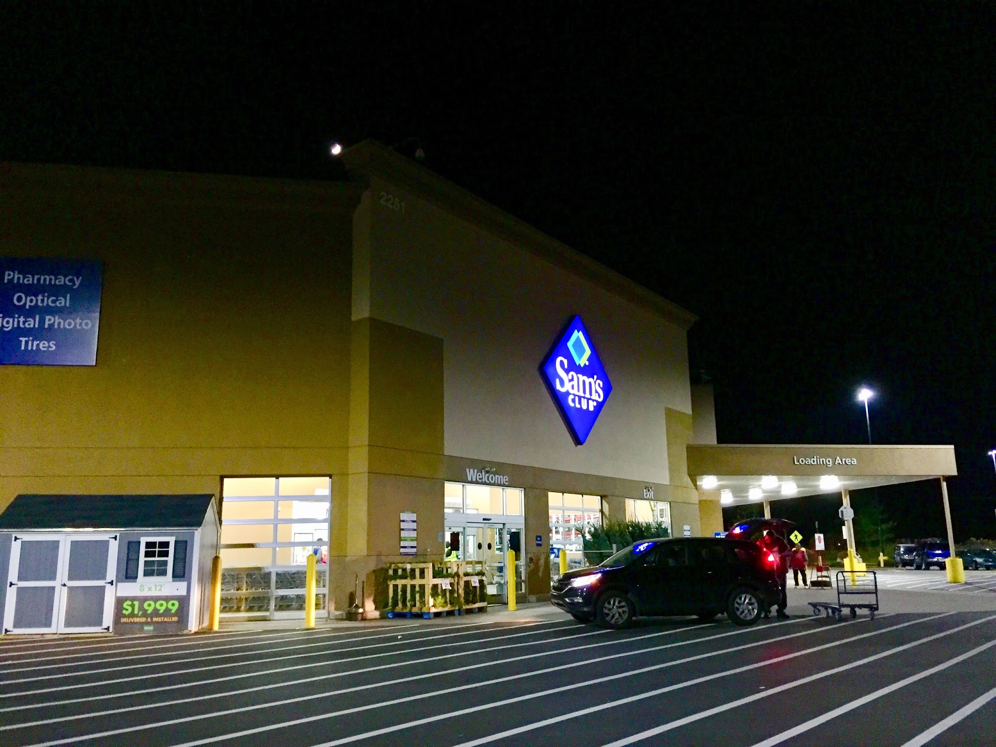 Sam's Club