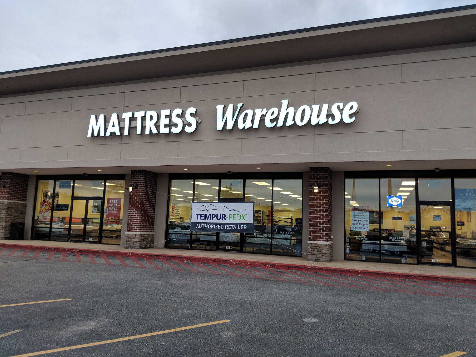 Mattress Warehouse of York - Maple Village