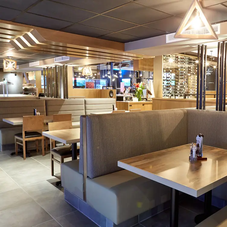Photo credit: opentable