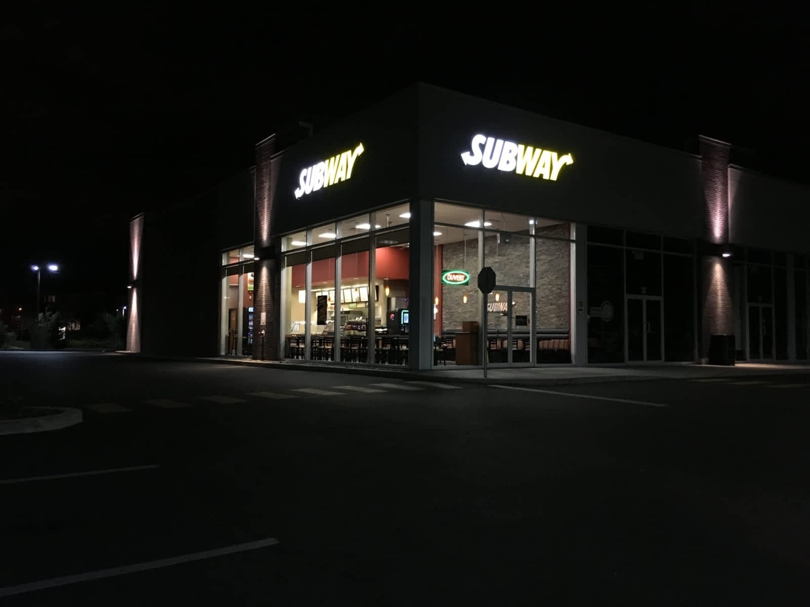 Photo credit: yellowpages.ca