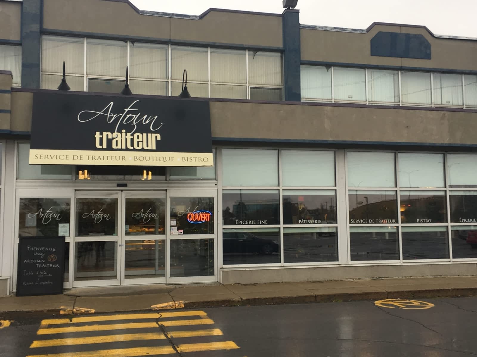 Photo credit: yellowpages.ca