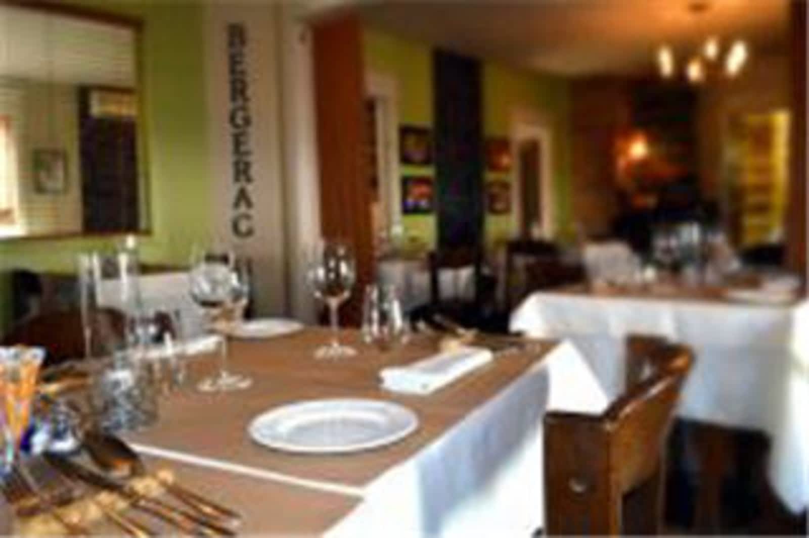 Photo credit: yellowpages.ca