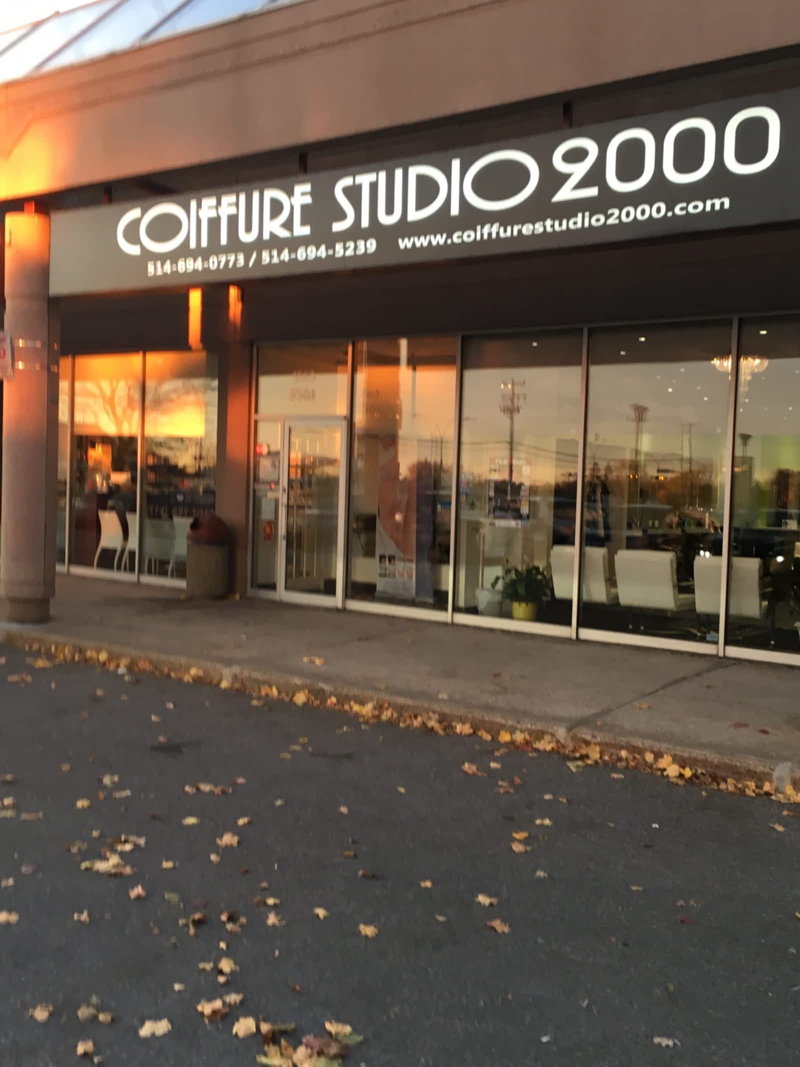 Coiffure Studio 2000 3561 Saint-Charles Blvd, Kirkland Quebec H9H 3C4