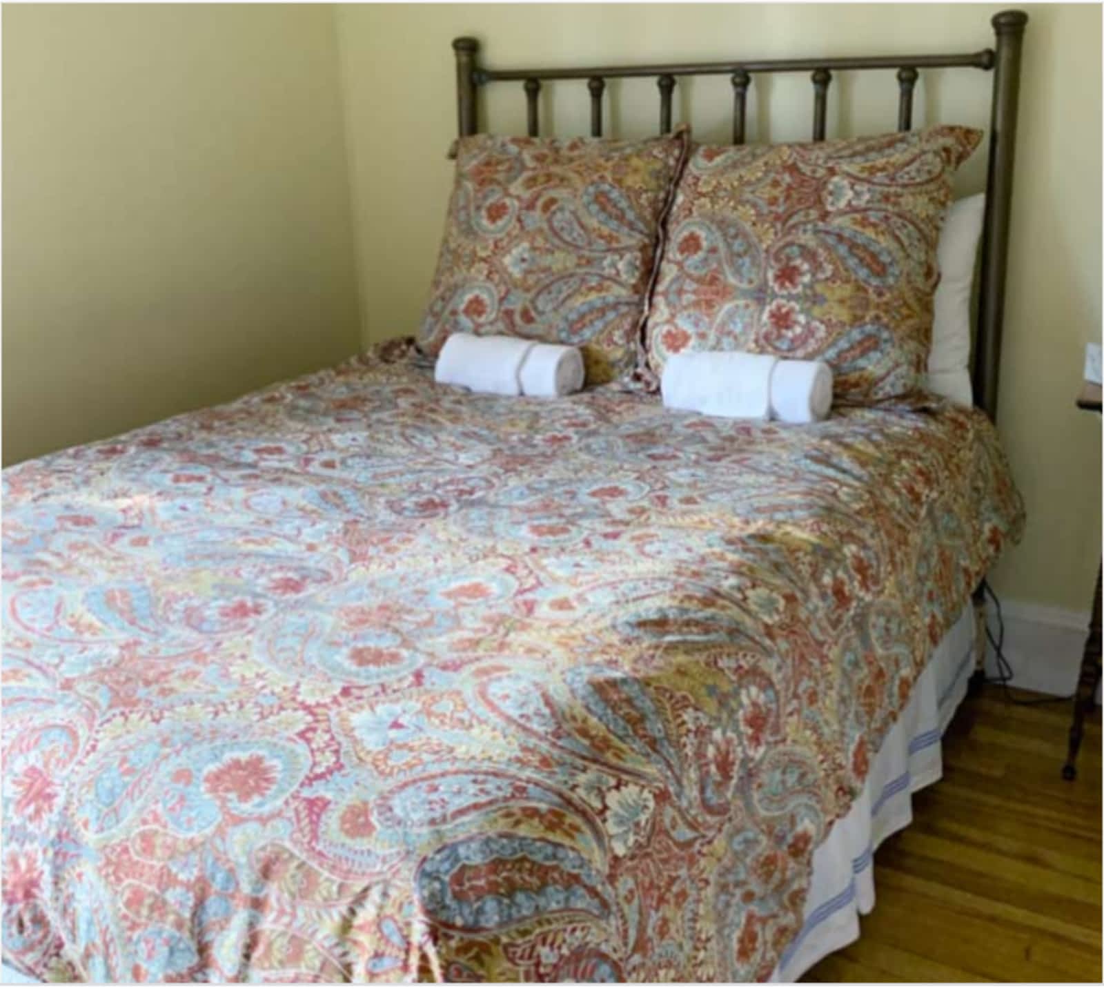 Photo credit: yellowpages.ca