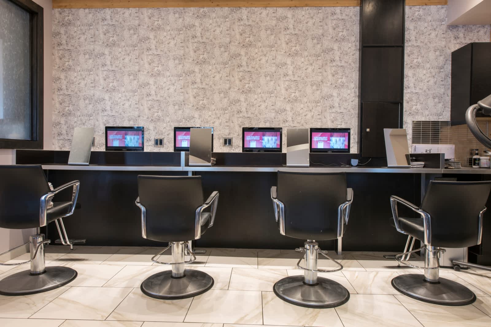 Photo credit: yellowpages.ca