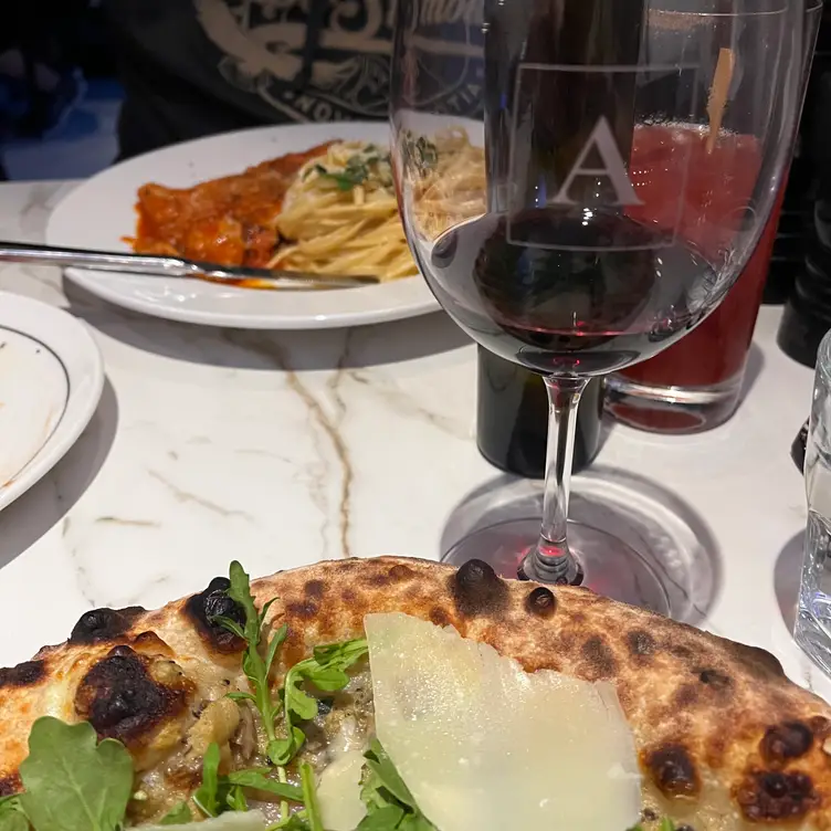 Photo credit: opentable