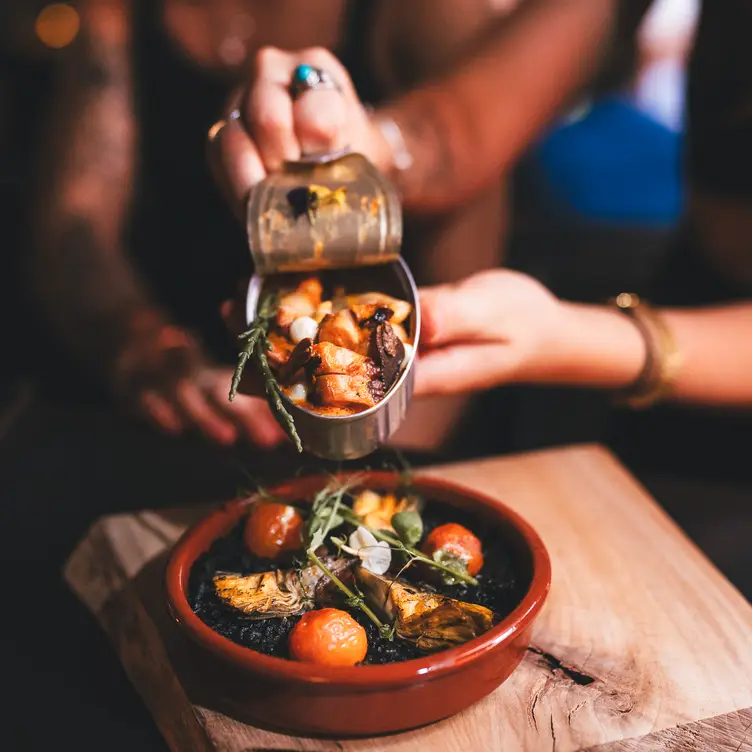 Photo credit: opentable