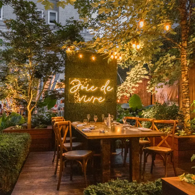 Photo credit: opentable