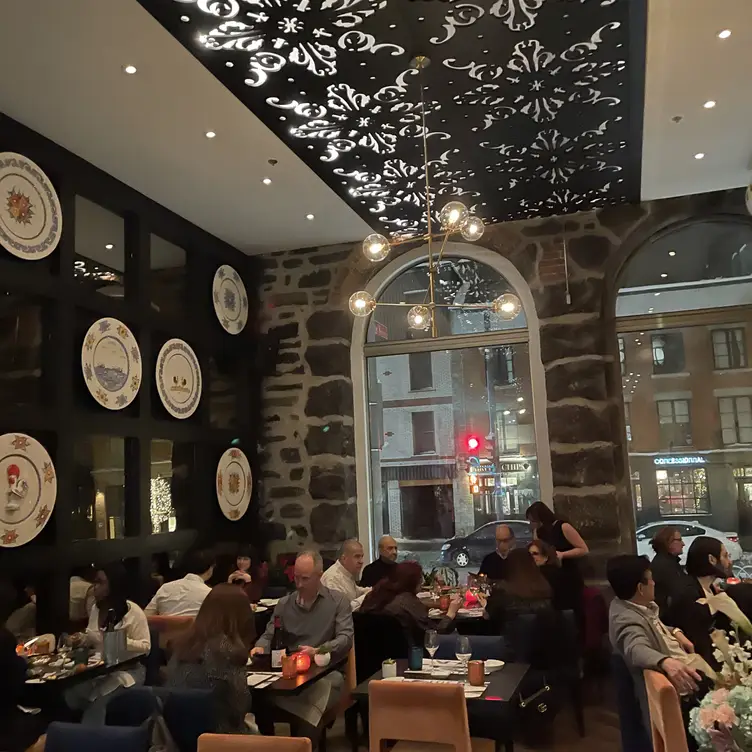 Photo credit: opentable