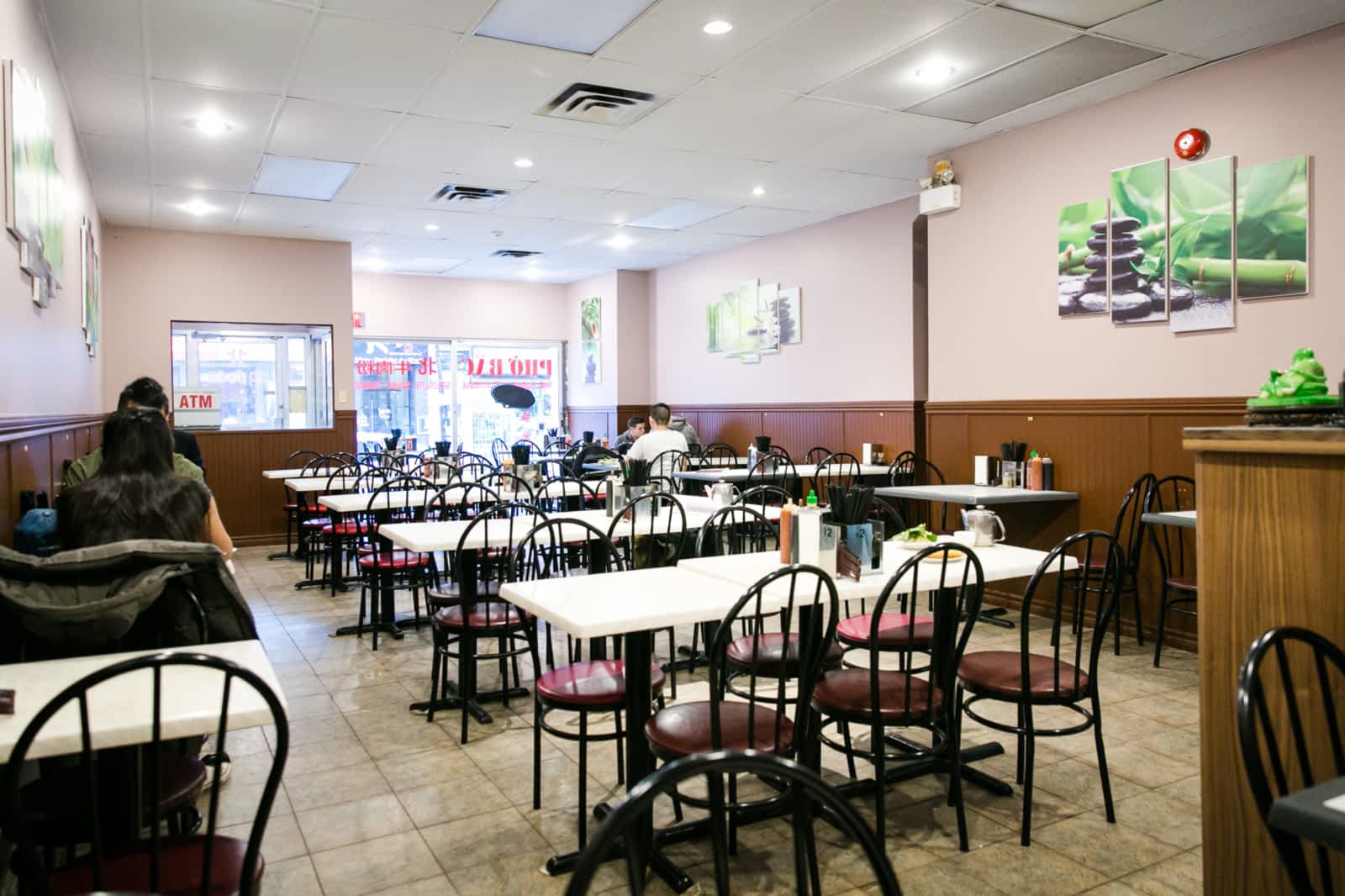 Photo credit: yellowpages.ca