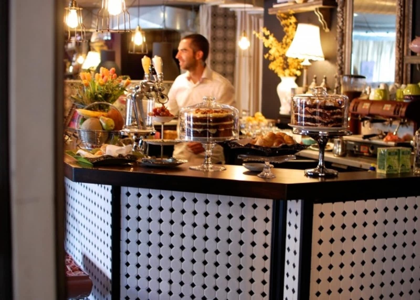 Photo credit: yellowpages.ca