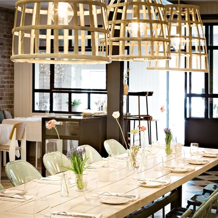 Photo credit: opentable