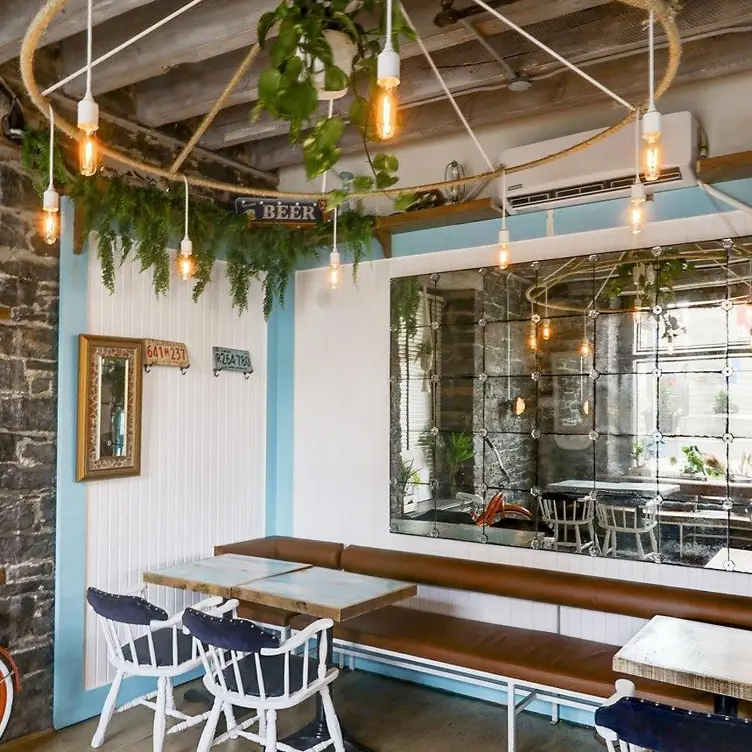 Photo credit: opentable