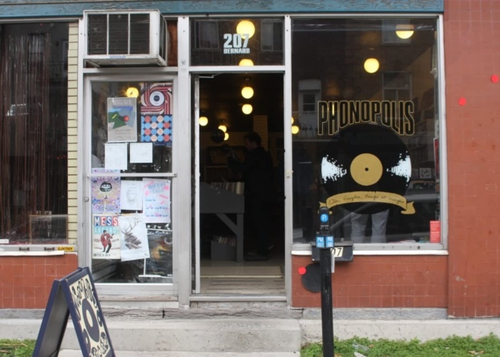 Photo credit: yellowpages.ca