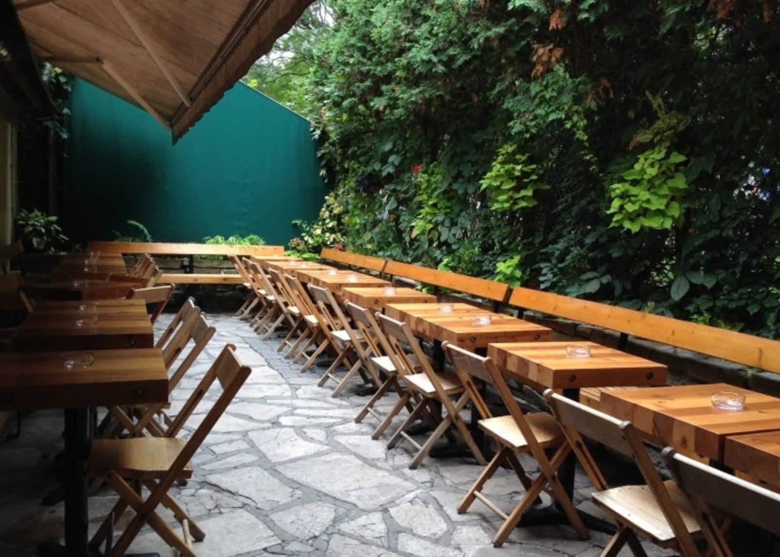 Photo credit: yellowpages.ca