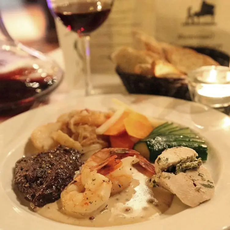 Photo credit: opentable