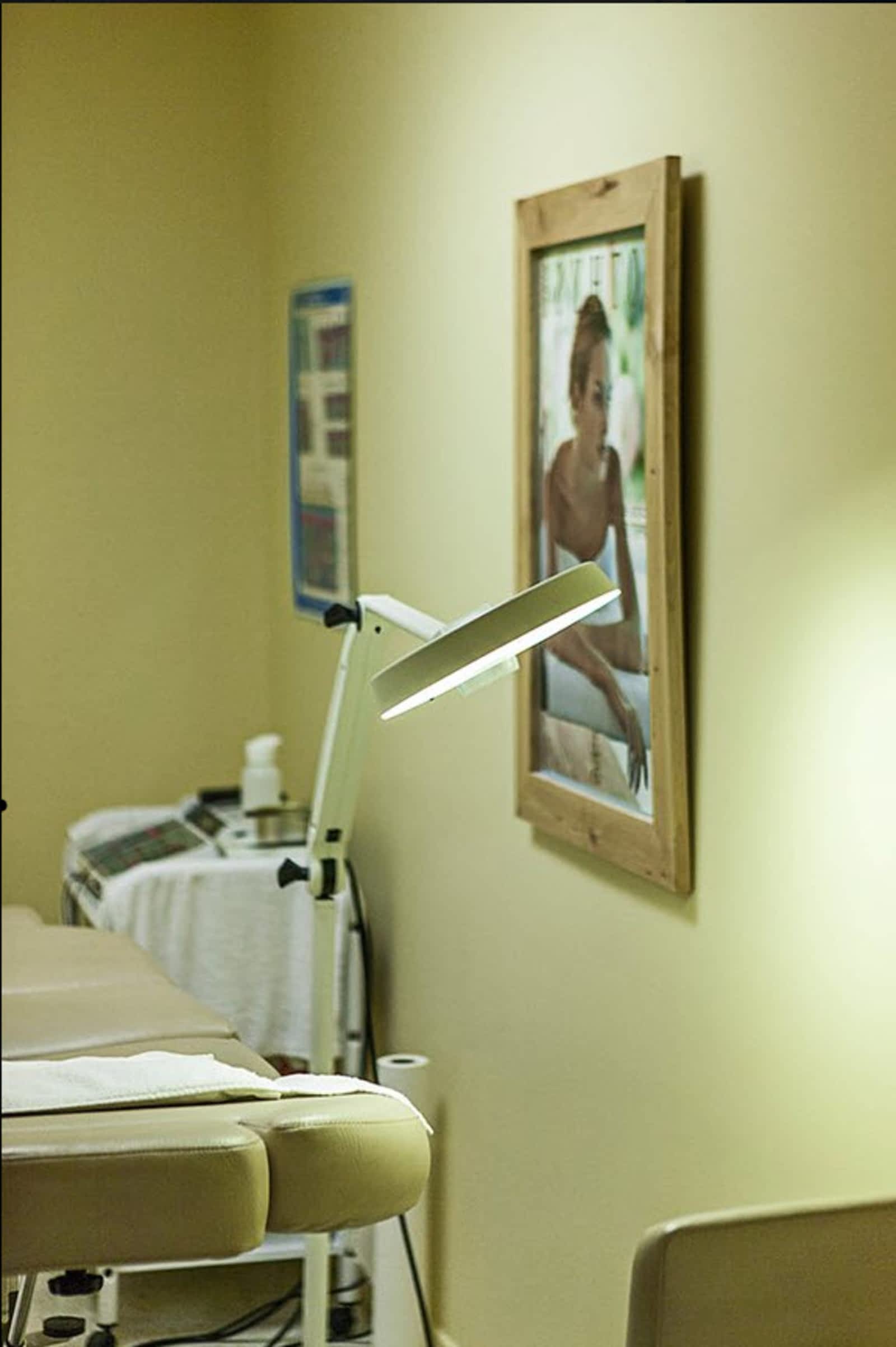 Photo credit: yellowpages.ca