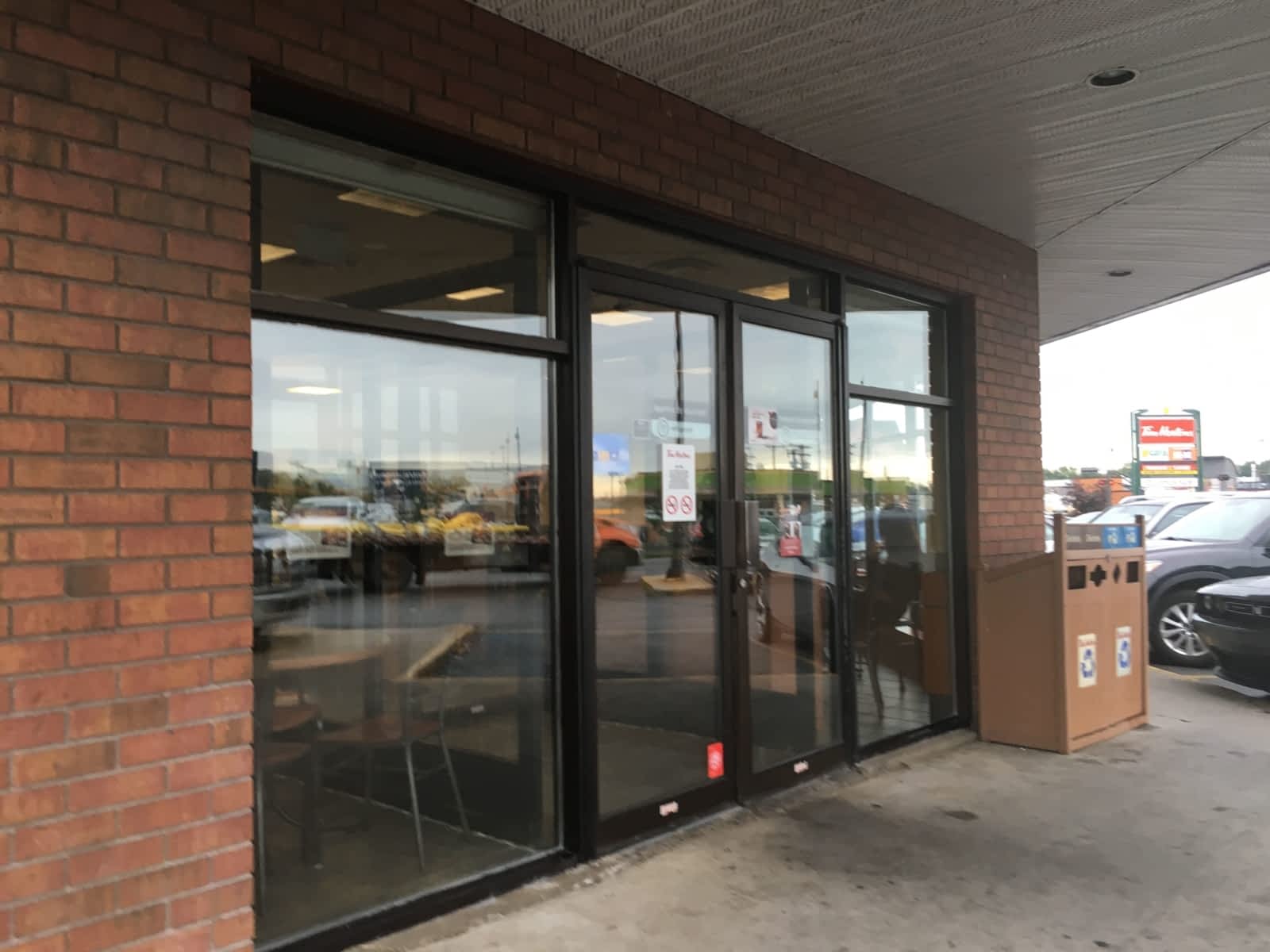 Photo credit: yellowpages.ca