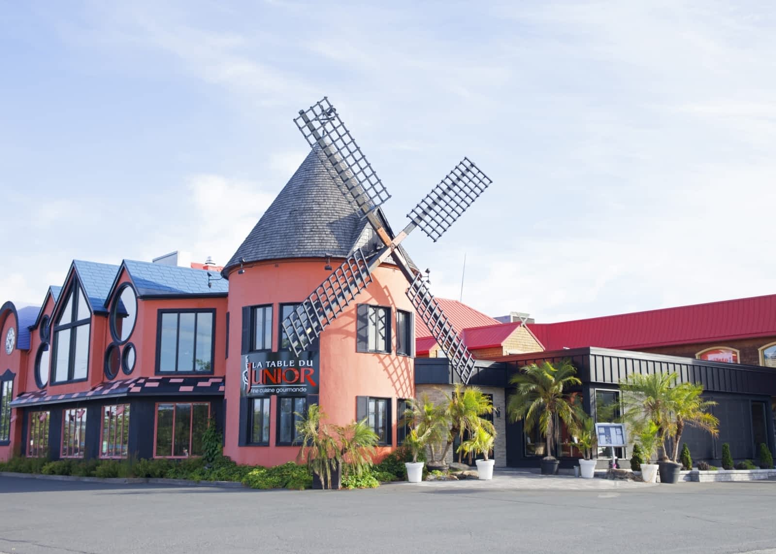 Photo credit: yellowpages.ca