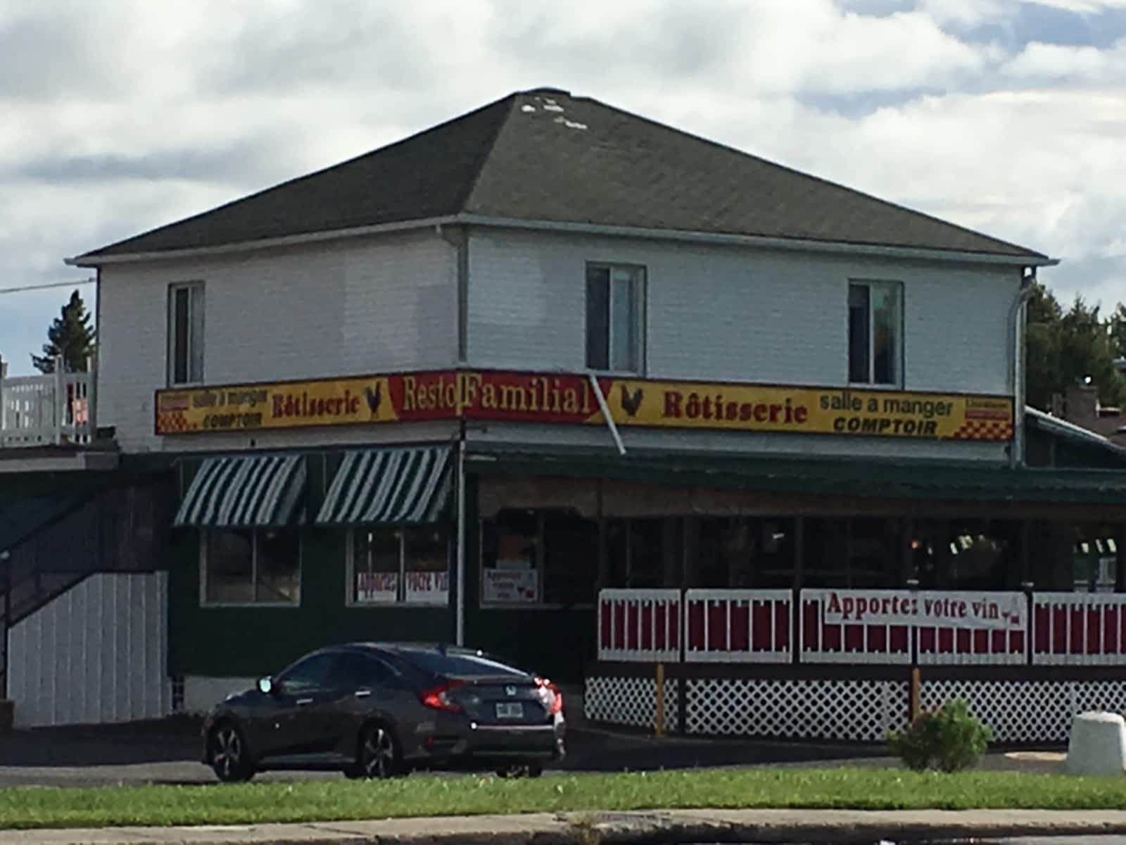 Photo credit: yellowpages.ca