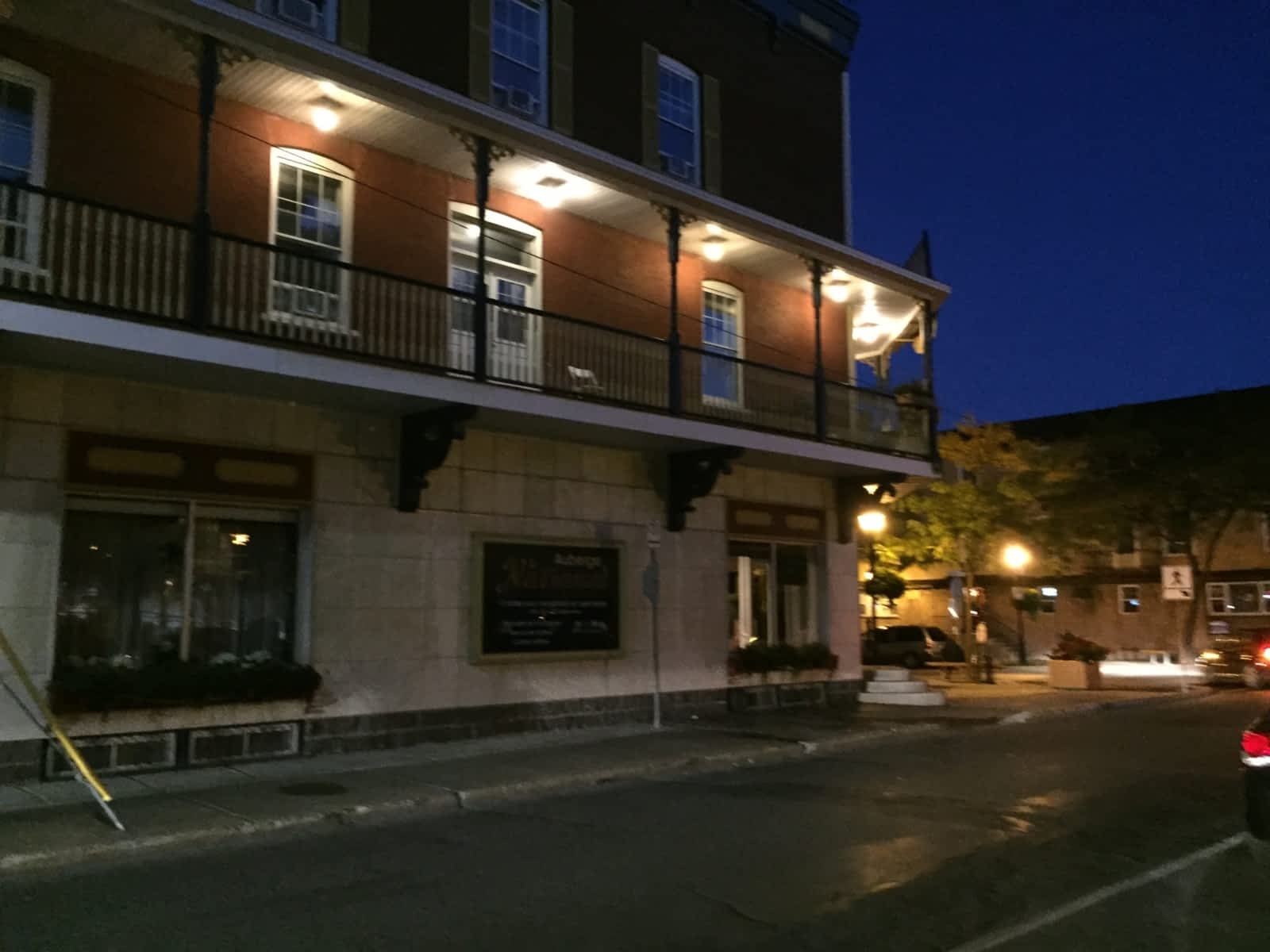 Photo credit: yellowpages.ca