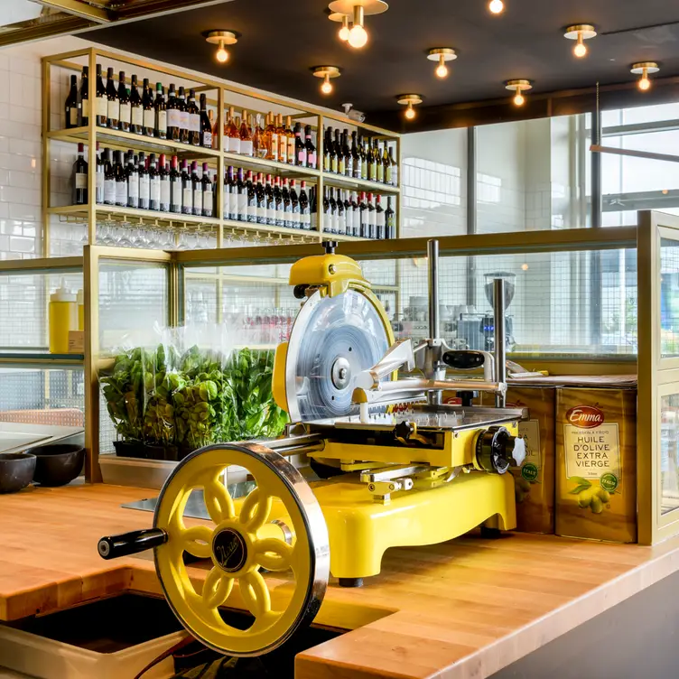 Photo credit: opentable