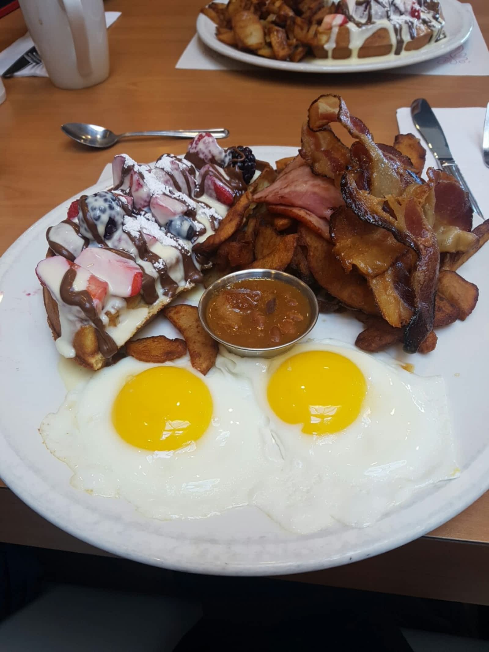 Photo credit: yellowpages.ca