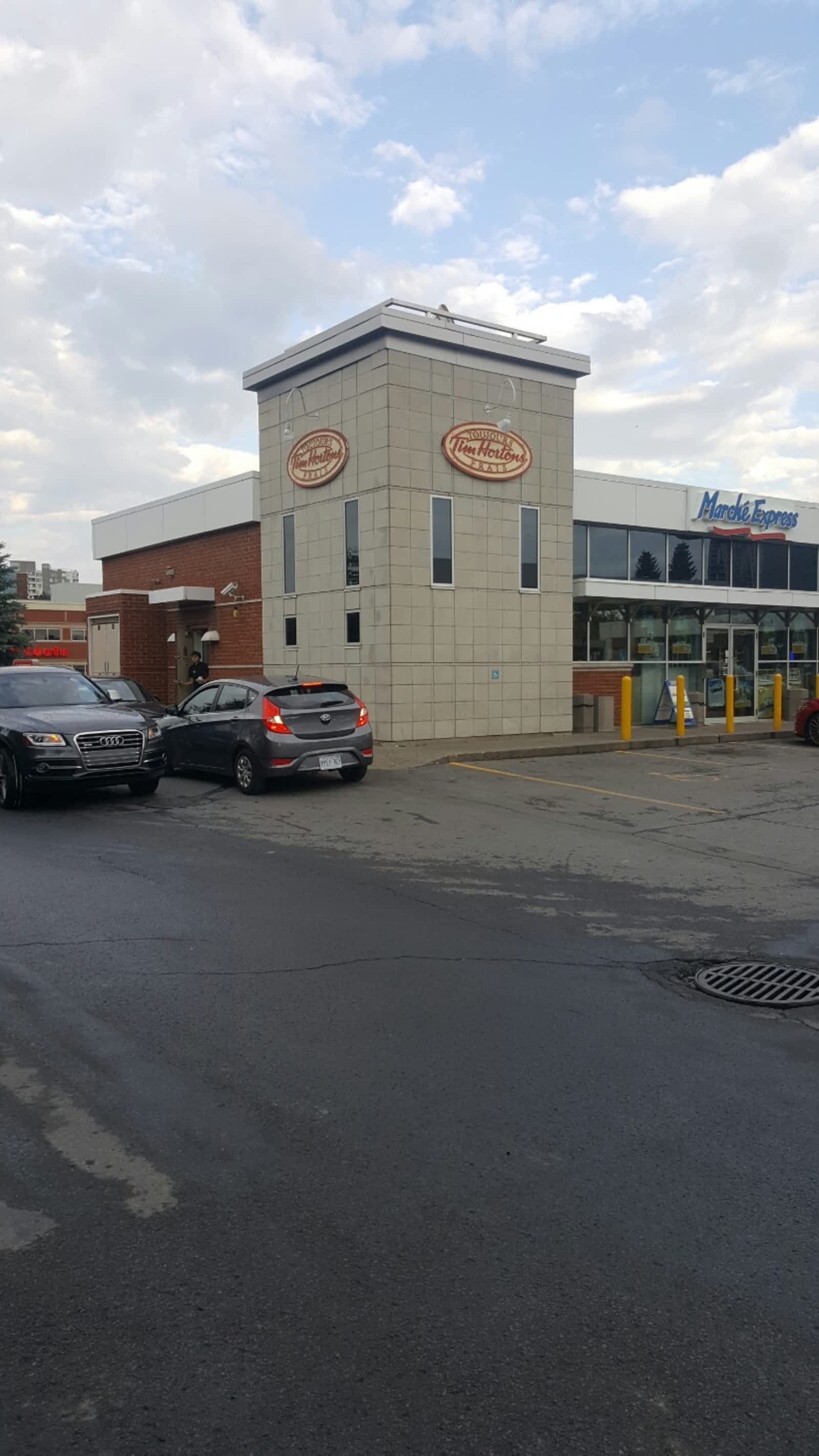 Photo credit: yellowpages.ca