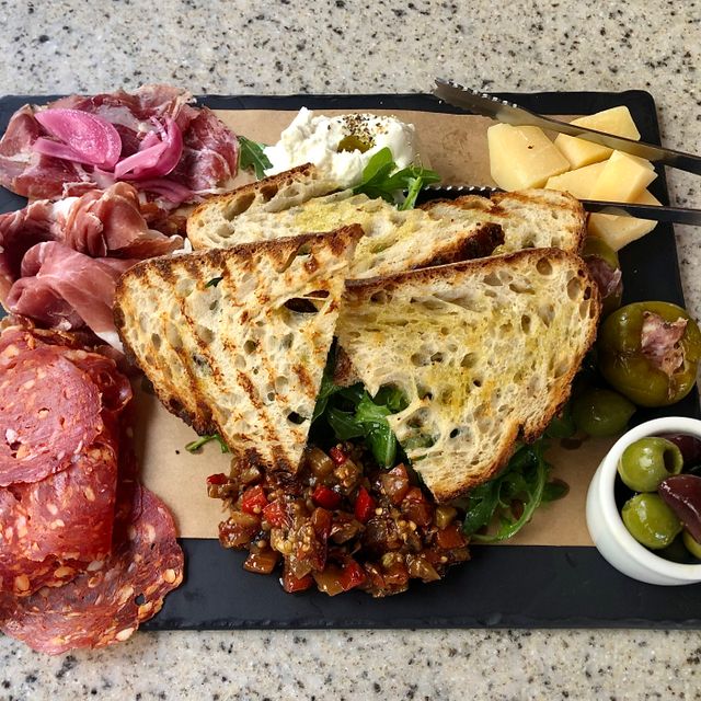 Photo credit: opentable