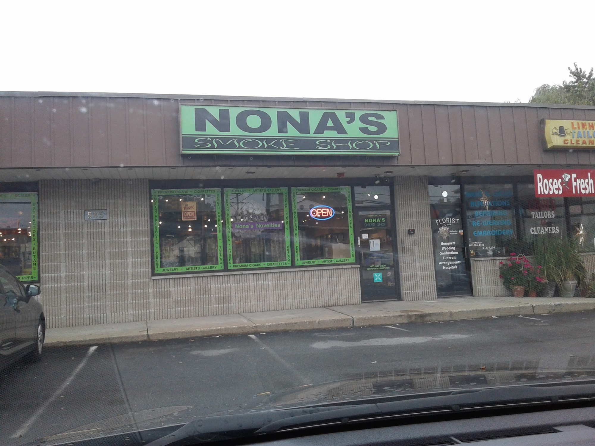 Nona's Smoke Shop