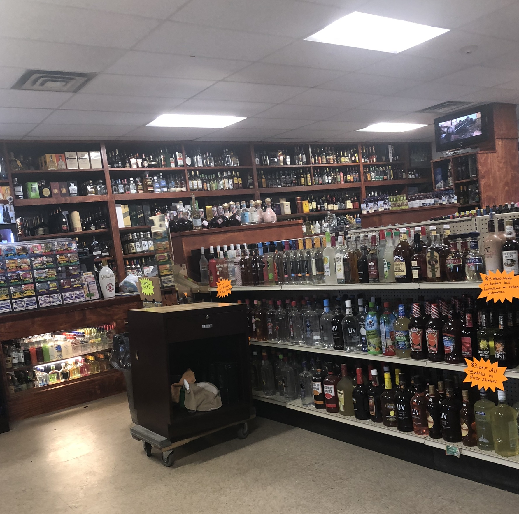 Dexter Warehouse Liquors Inc