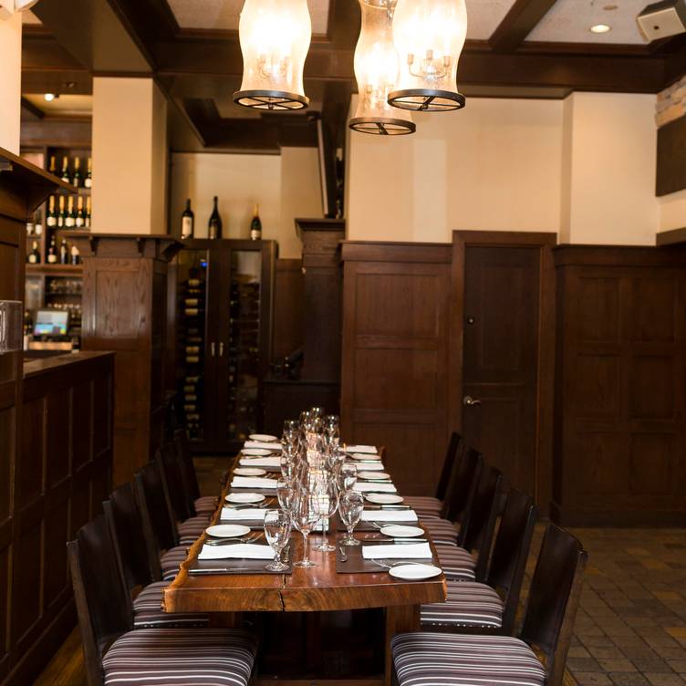 Photo credit: opentable