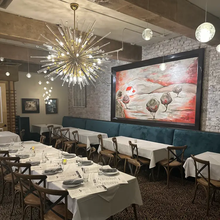 Photo credit: opentable