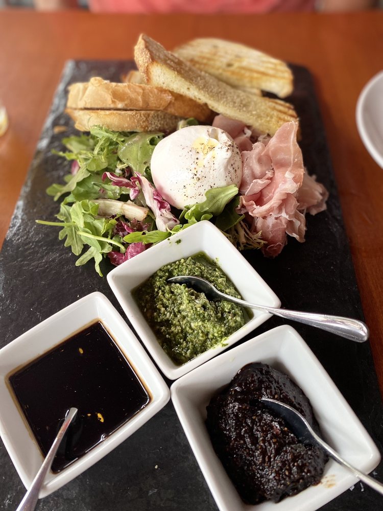 The 15 Best Restaurants In Warren Ri - Dec 2021 Selection By Restaurantji