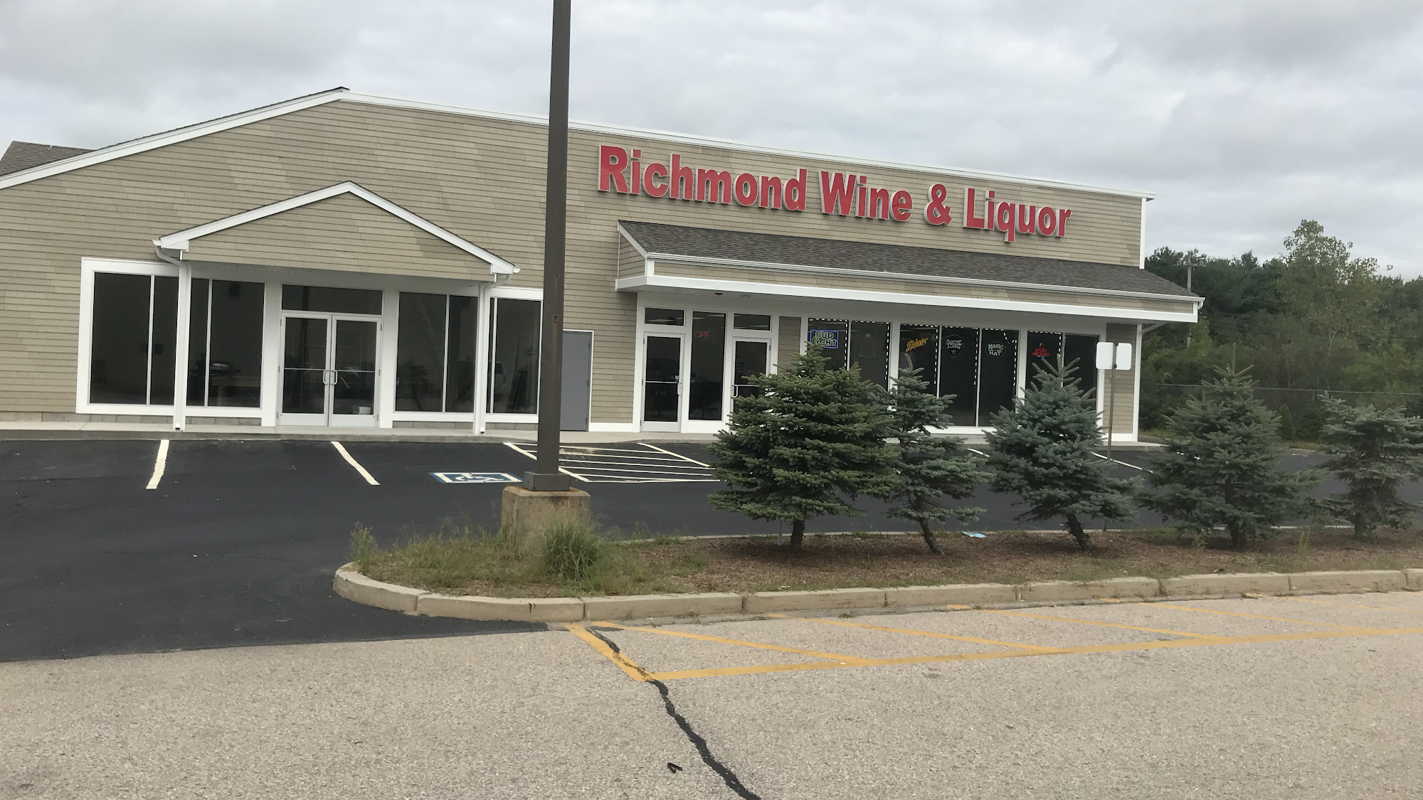 Richmond Wine And Liquor