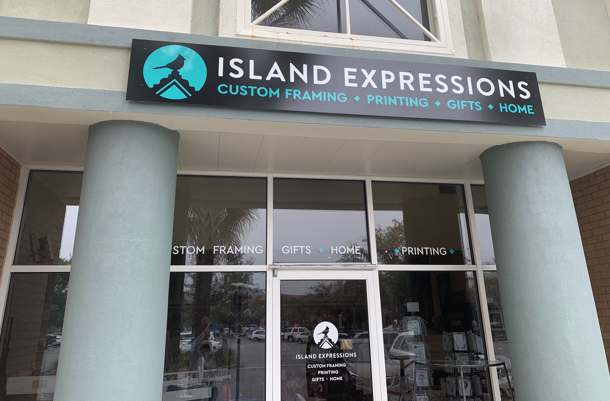 Island Expressions