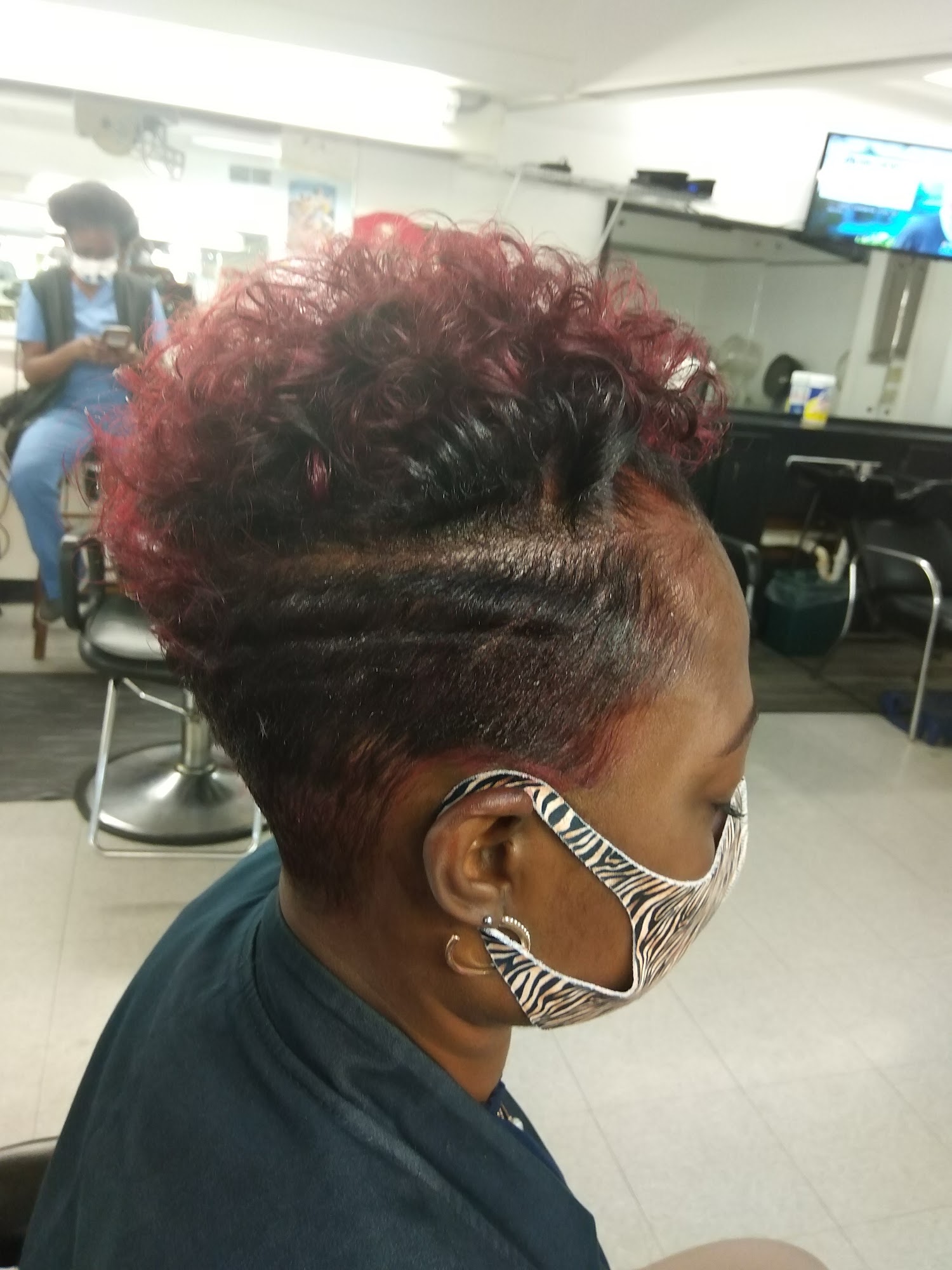Clyburn's Beauty Salon