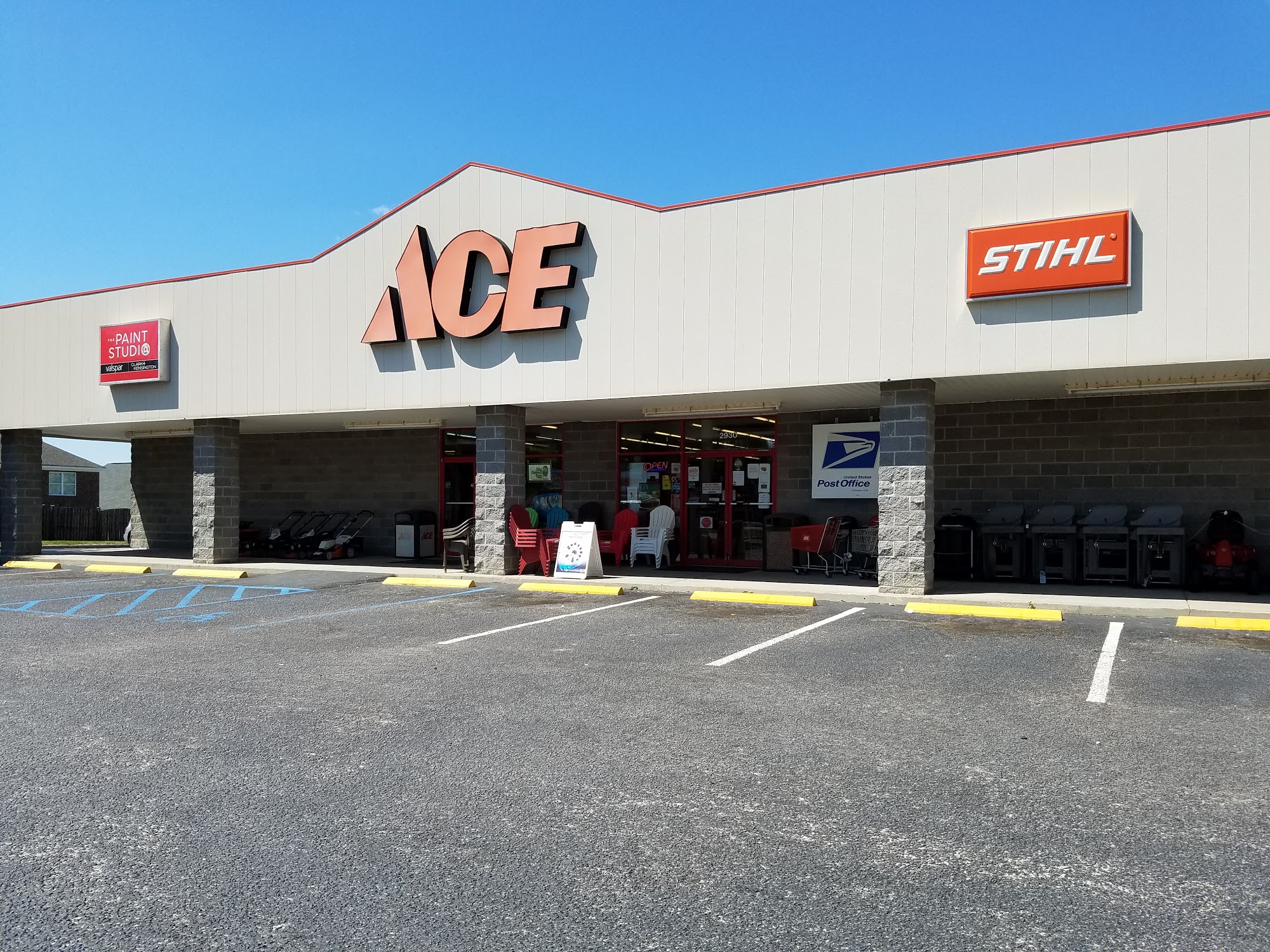 Ace Hardware Three Fountains