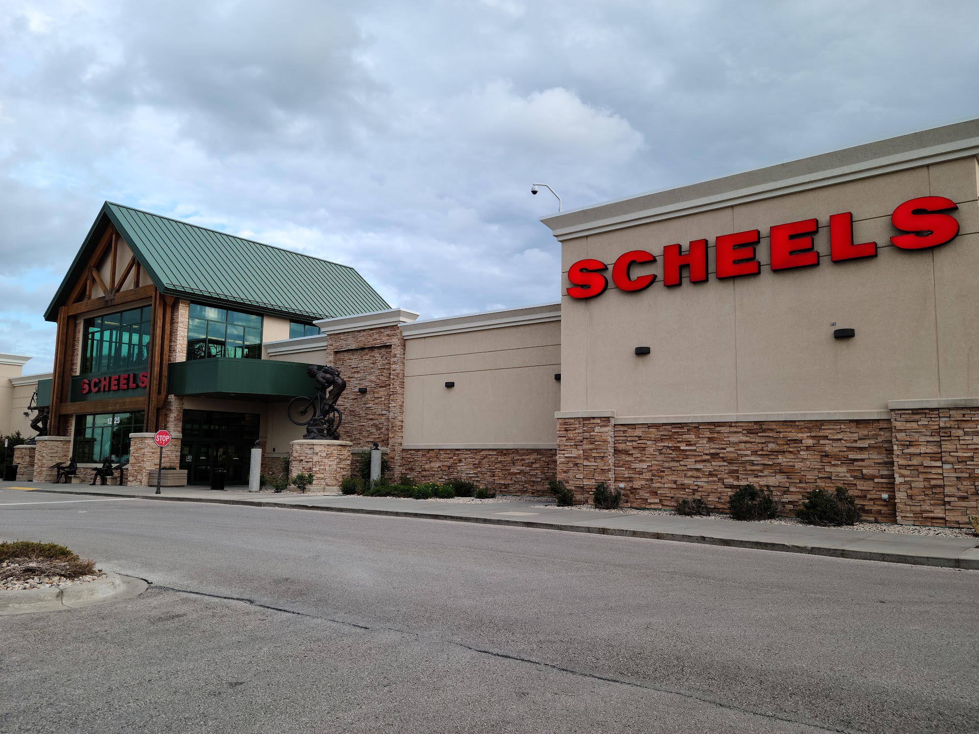 SCHEELS 1225 Eglin St, Rapid City SD Hours, Directions, Reviews