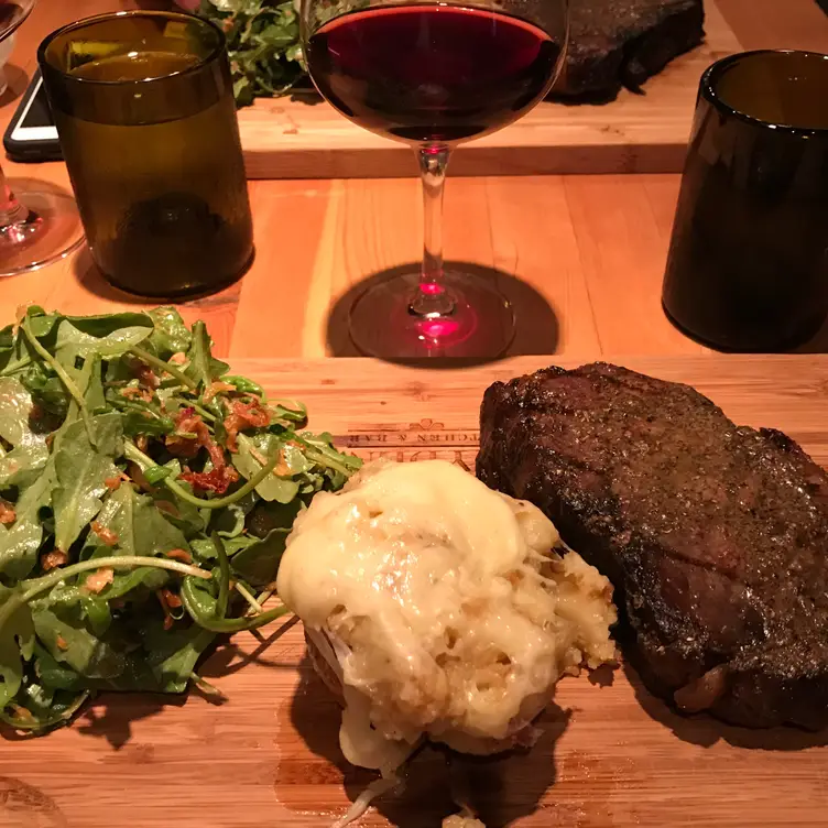 Photo credit: opentable