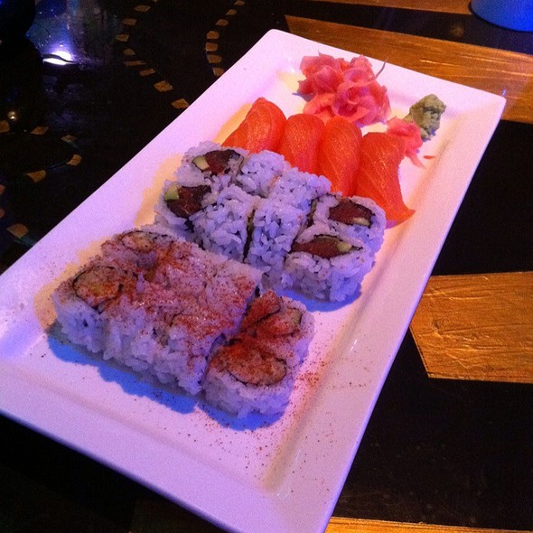 Photo credit: opentable