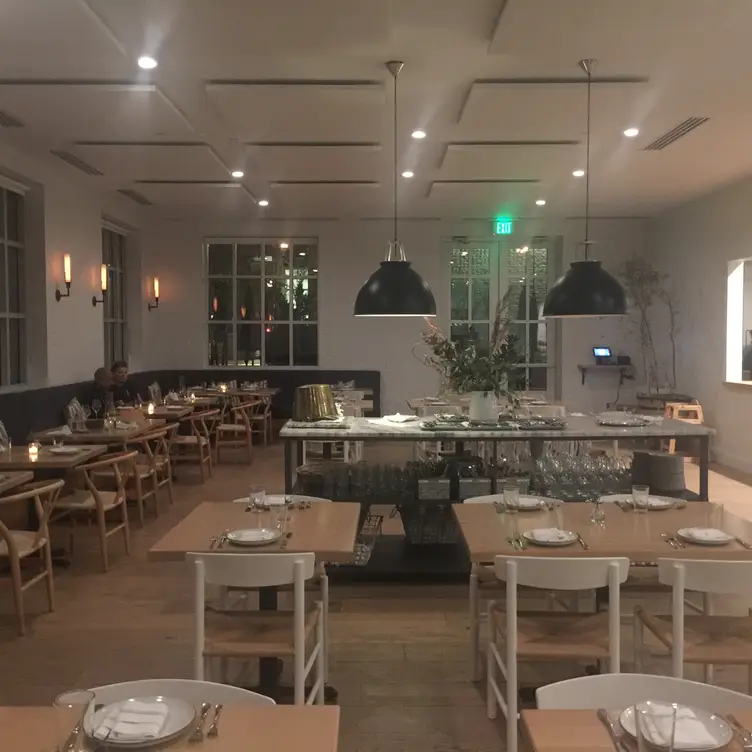 Photo credit: opentable