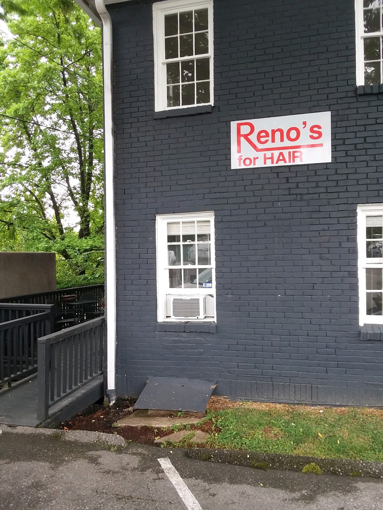 Reno's for Hair