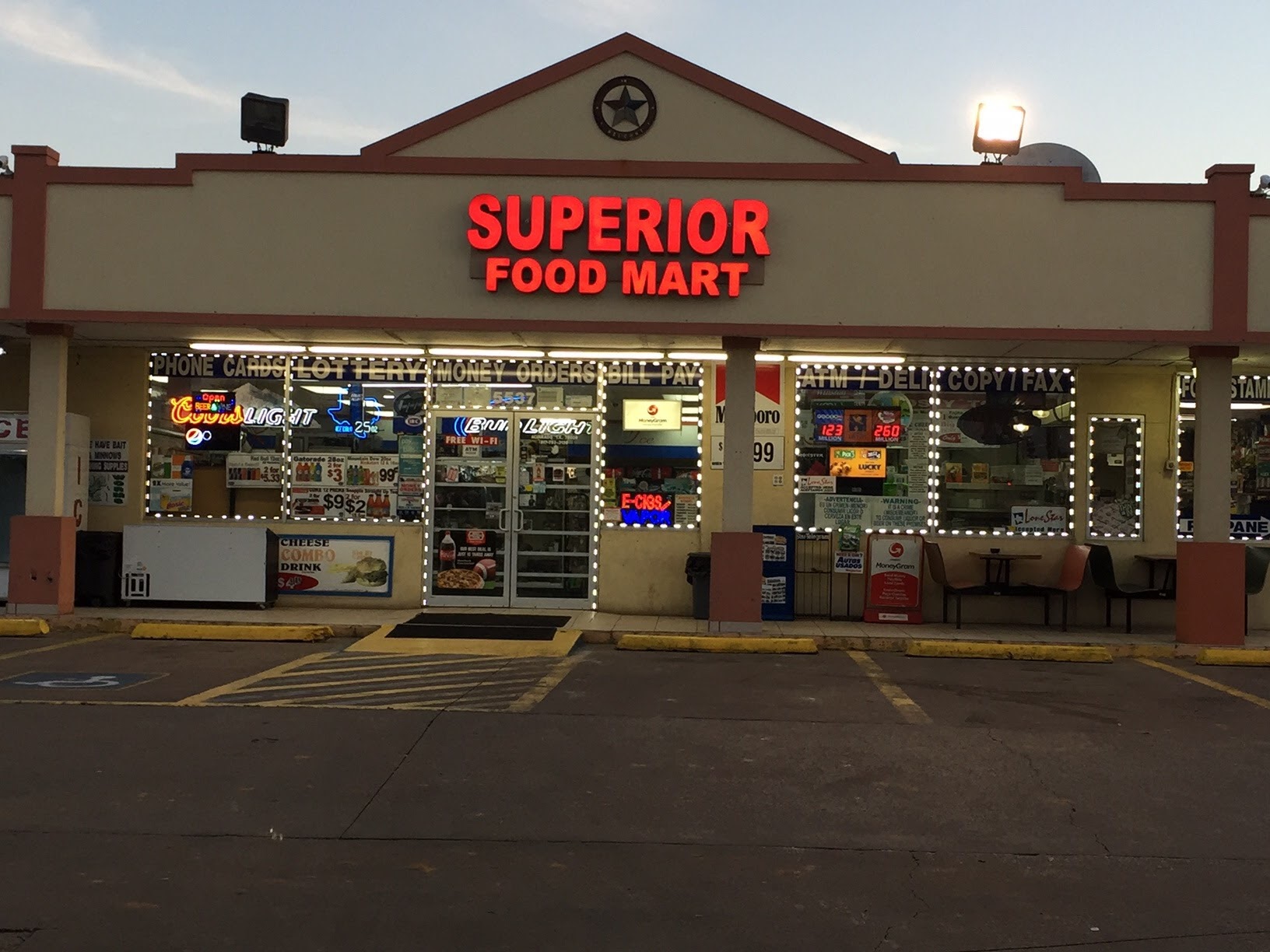 Superior Food Mart (Chevron)