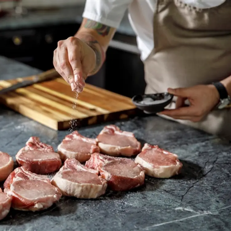 Photo credit: opentable