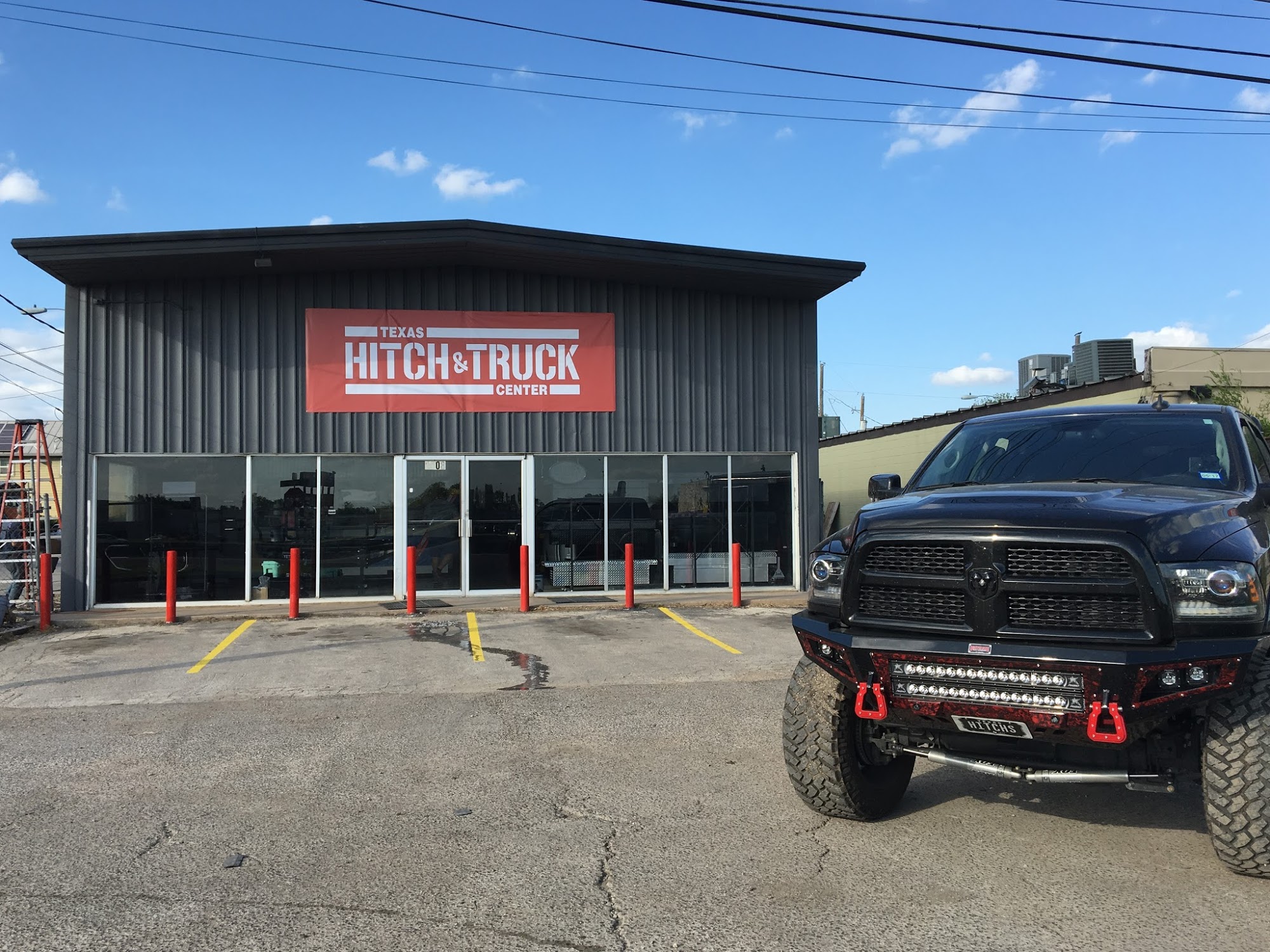 Texas Hitch & Truck Center